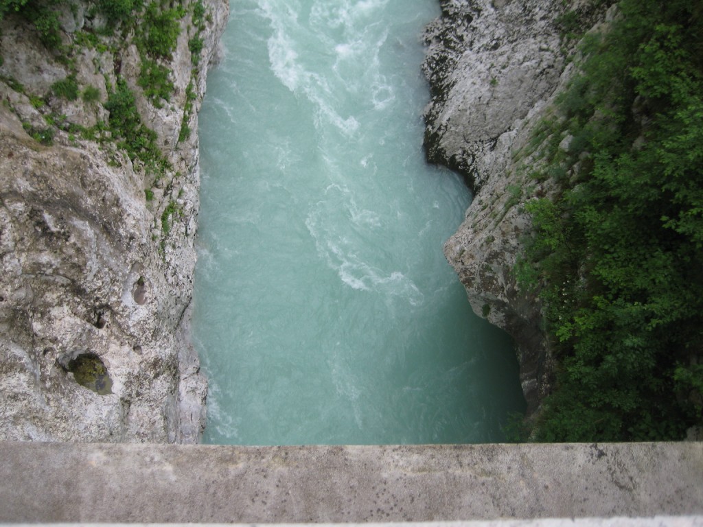 Looking down from Napoleon bridge