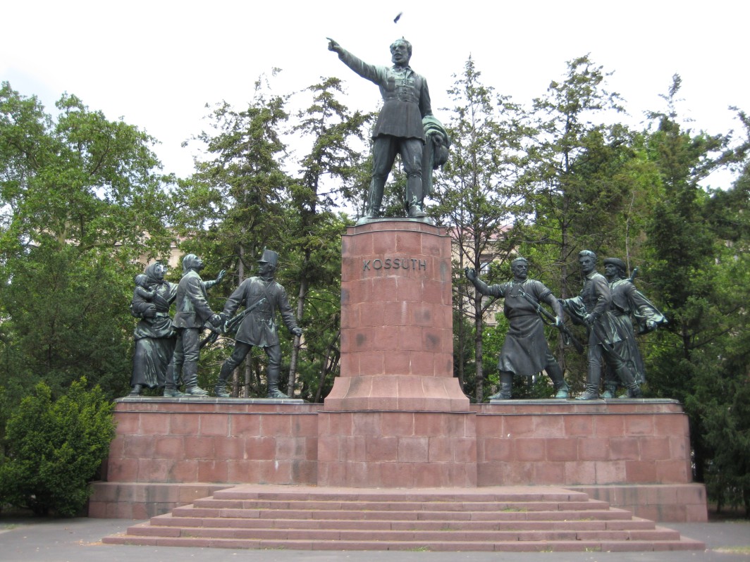 One of the many statues in Budapest