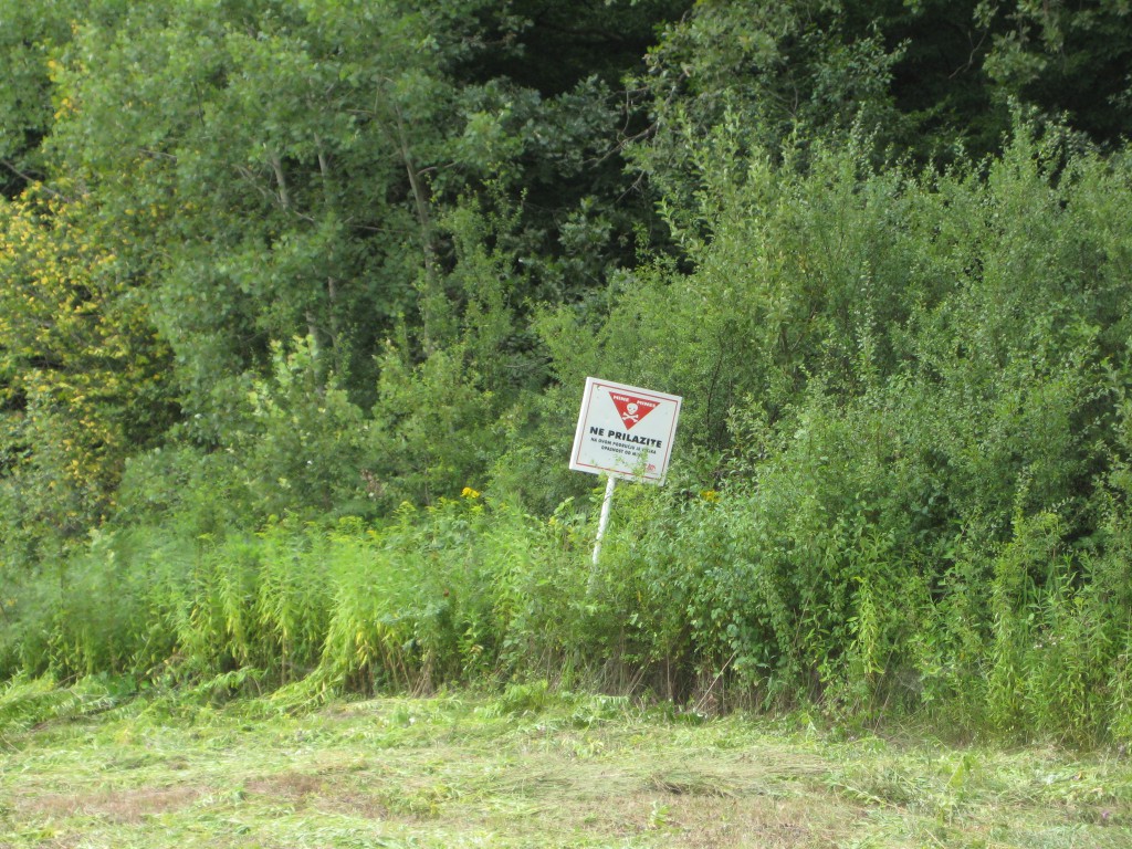 Landmine warning signs