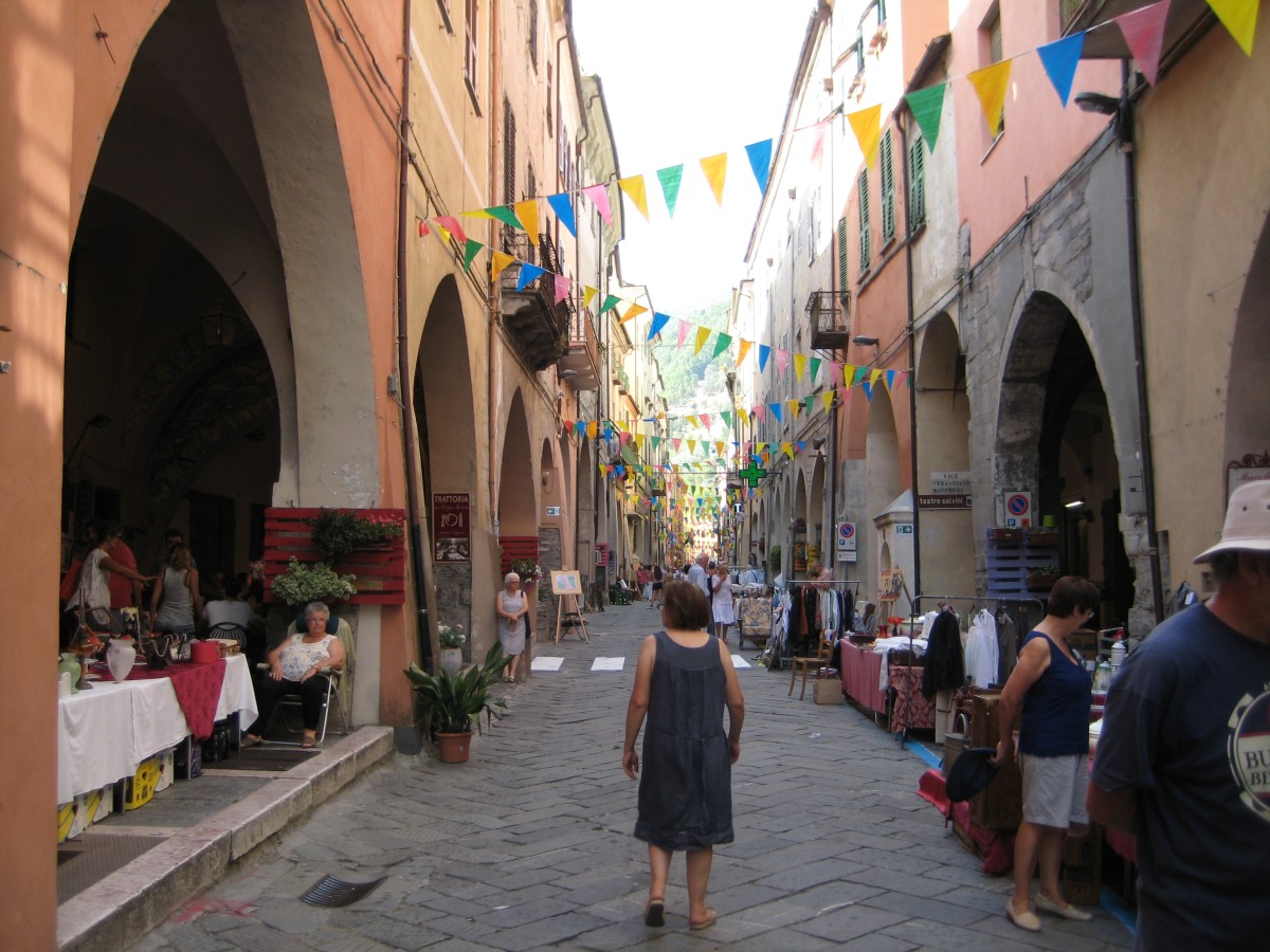 Old rubbish markets